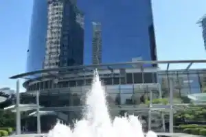 Отель «Sheraton Wall Centre», Ванкувер