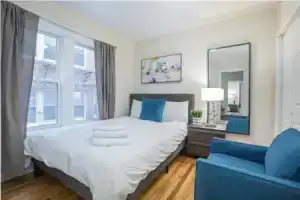 Superb 3br/2ba Apt in North End by Domio, Бостон