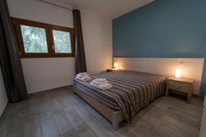"saracena" Holiday Home With Private Beach and Swimming Pool, Маттината