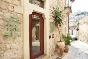 Отель «Relais & Châteaux Locanda Don Serafino», Рагуза