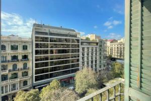 Stay U-nique Apartments Plaça Universitat, Барселона