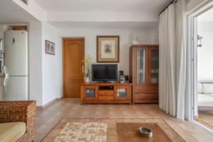 House With 4 Bedrooms in Almuñécar, With Wonderful sea View, Private P, Альмунекар