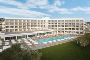 Artemis Hotel, Протарас