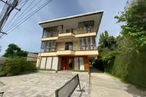 The Peace River Kwai Hotel, Канчанабури