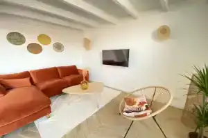 06S - A deux pas du port - appartement rénové-2 chambres, Жуан-ле-Пен