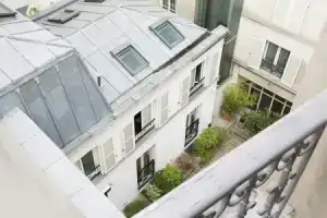 Отель «Hôtel Le Marianne», Париж