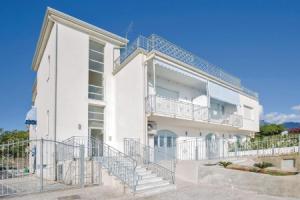 Apt. Riviera Blu, Диаманте