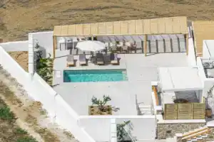 Petradia Villas, Айя-Анна