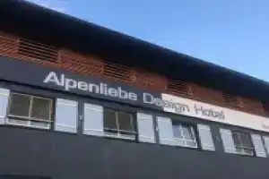 Alpenliebe Design Hotel & Apartments Mit Einzigartige «Wein & Grill Genuss Garden», Инцелль