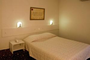 Hotel «Ours Blanc - Place Victor Hugo», Тулуза