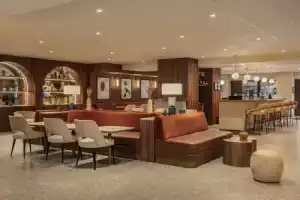 Novotel Orléans Centre Gare, Орлеан