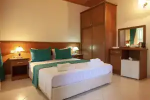 Dolunay Apart Hotel, Чиралы
