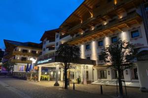 Jufa Alpenhotel Saalbach, Заальбах
