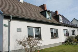 Lovely Apartment at Rerik Mecklenburg With Terrace, Рерик