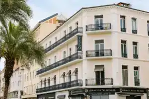Отель «Hôtel Colette Cannes Centre», Канны
