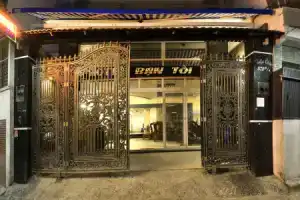 My Friends Hotel, Хошимин