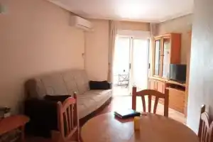 Nice Apartment Downtown With Swimming Pool, Торревьеха