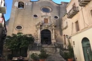 Sicilian Dream Apartments, Чефалу