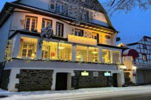 Casa Barzen - Stilvoll Urlauben an der Mosel, Райль