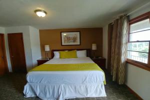 Walnut Lane Motel, Брэнсон