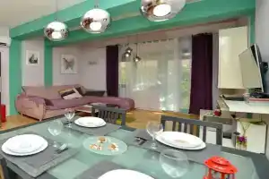 Kima Apartman With Garden for 6, Задар