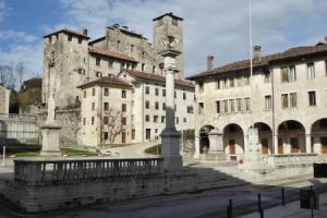 Casa Ines Feltre, Фельтре
