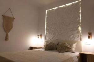Greek Blue Apartment, Плакиас