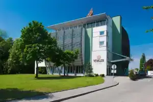 Hotel «Vivaldi», Познань