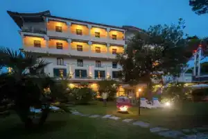 Hotel «Acapulco», Форте-дей-Марми