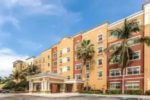 Отель «Extended Stay America - Miami - Airport - Doral - 25th Street», Майами