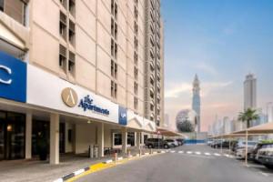 The , Dubai World Trade Centre Hotel, Дубай
