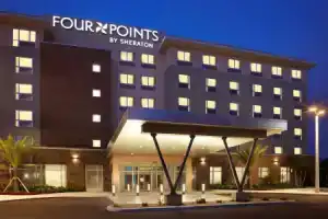 Отель «Four Points by Sheraton Miami Airport», Майами