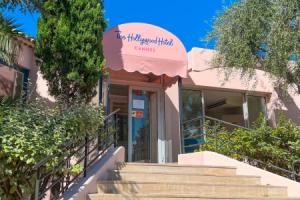 Kyriad Hotel Cannes Mandelieu, Канны