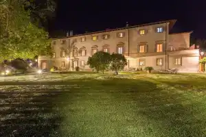 Villa Ubaldini, Монсуммано