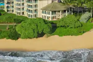 Отель «Waipouli Beach and Spa Kauai by Outrigger», Капаа