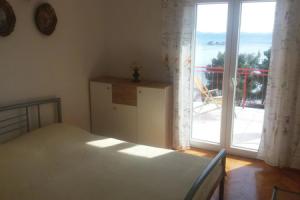 Apartman Viktor, Betina