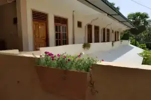 Hotel «Alas Garden», Тринкомали