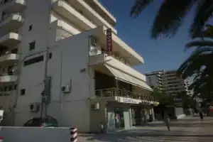 Hotel «Rossi», Влера