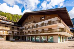 Apartment Al Parco Canazei 8243, Канацеи
