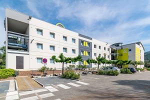 b&b hôTel Marseille La Valentine, Марсель