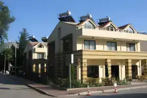 Avlu Hotel, Кемер