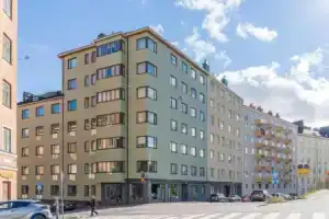 Beautiful upper floor studio in Kallio, Хельсинки
