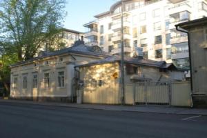 Uniikki talo kirjastosilta - Unique house at centre, Турку