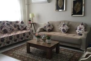 100m2 apartment, central location, free parking, Измир