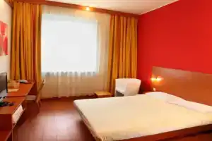 City Hotel Budapest, Будапешт