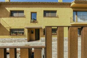 Apartamento Bajo 1, Багур