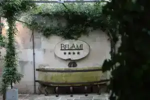 Hotel Belami, Малье