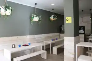 Hotel «Alda Estación Vigo», Виго