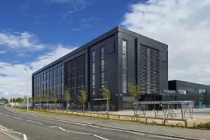Village Hotel Glasgow, Глазго