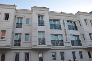 Sarnic Hotel & Sarnic Premier Hotel(Ottoman Mansion), Стамбул